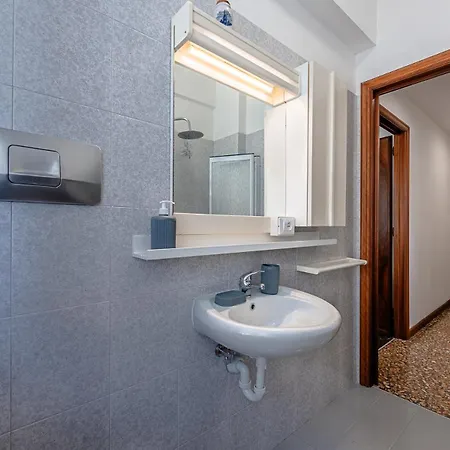 Dual - Spiagge 600m - Terminal Crociere 3 Kilometri Apartmán