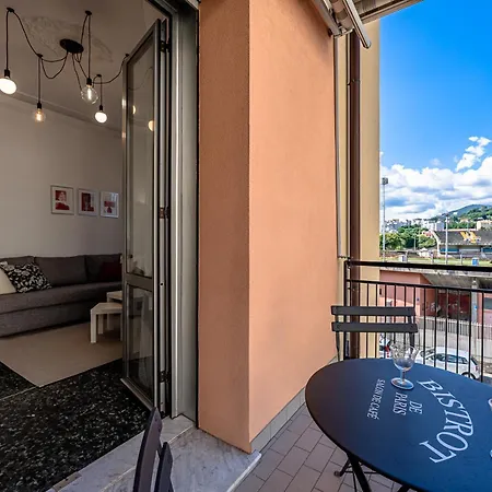 Dual - Spiagge 600m - Terminal Crociere 3 Kilometri דירה *